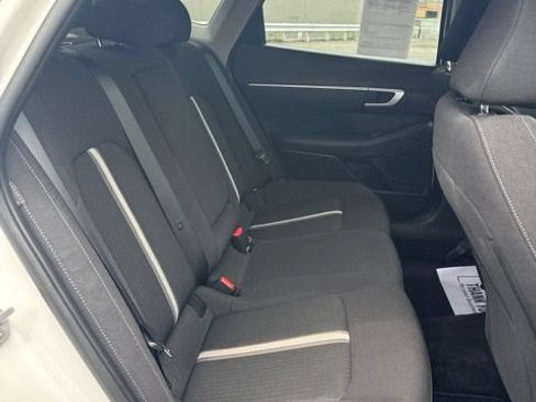 Used 2024 Hyundai Sonata SEL w/ Convenience Package FWD image 15