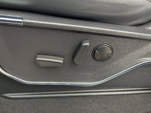 Used 2024 Ford F250 Lariat w/ Lariat Ultimate Package image 15