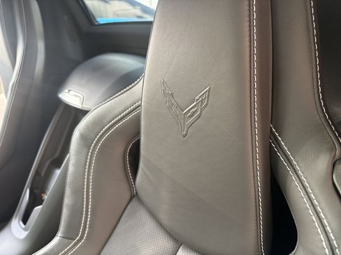 Used 2024 Chevrolet Corvette Stingray Preferred Conv w/ Z51 Performance Package RWD image 38