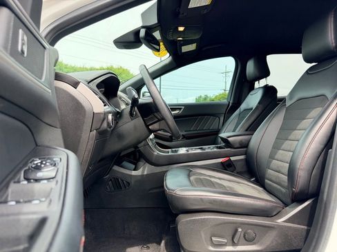 Certified 2023 Ford Edge ST-Line AWD/4WD image 24