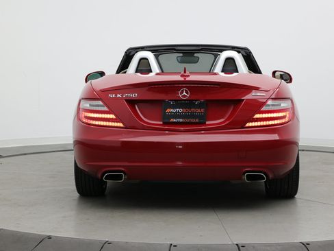 Used 2015 Mercedes-Benz SLK 250 image 6