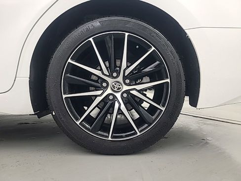 Used 2022 Toyota Camry SE FWD image 10