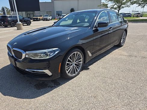 Used 2018 BMW 540i xDrive w/ Premium Package AWD/4WD image 4