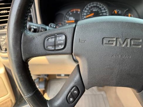 Used 2004 GMC Sierra 3500 SLT w/ Heavy-Duty Power Package AWD/4WD image 39