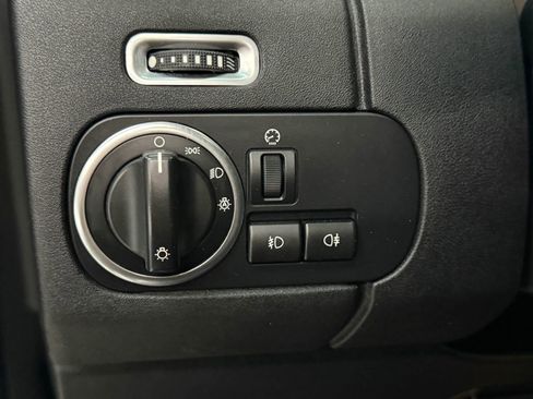 Used 2014 Land Rover LR4 HSE LUX image 28