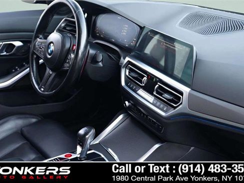 Used 2022 BMW M3 Competition w/ M Carbon Exterior Package image 50