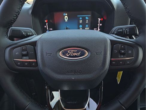 New 2025 Ford Ranger XLT w/ Equipment Group 301A High image 19