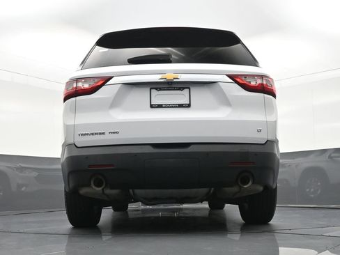 Used 2020 Chevrolet Traverse LT FWD image 25