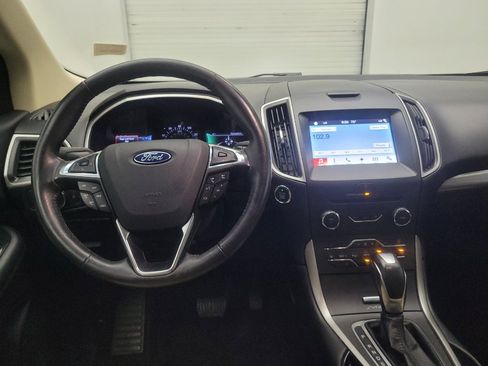Used 2017 Ford Edge SEL w/ Equipment Group 201A FWD image 22