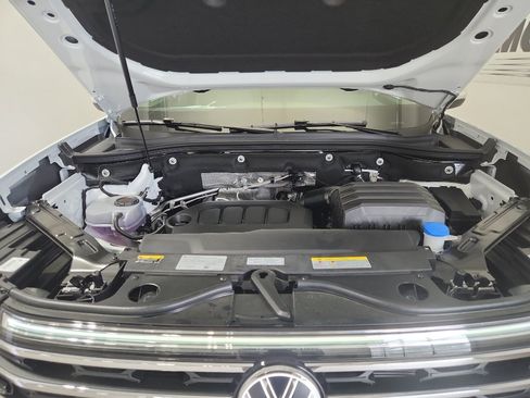 New 2026 Volkswagen Atlas SE FWD image 41