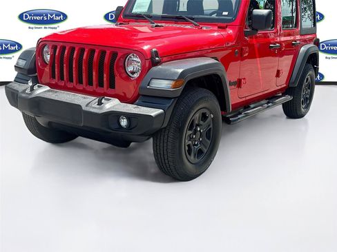 Used 2023 Jeep Wrangler Unlimited Sport AWD/4WD image 4