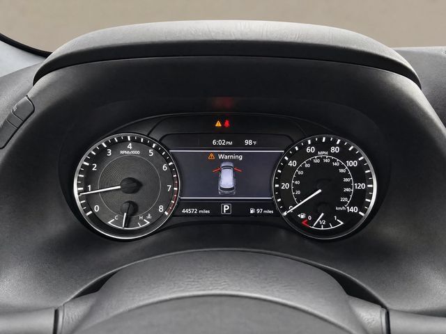 Used 2022 Nissan Armada SL w/ Captain's Chairs Package RWD image 13