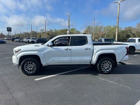 Certified 2025 Toyota Tacoma Limited image 2