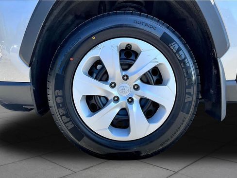 Used 2024 Toyota RAV4 LE image 11