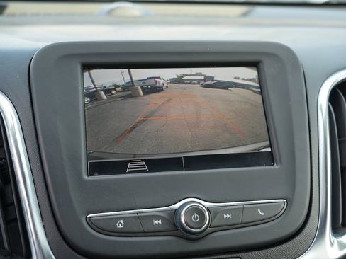 Used 2022 Chevrolet Equinox LT FWD image 27