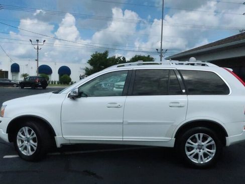 Used 2013 Volvo XC90 3.2 image 40