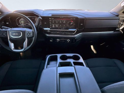 Used 2024 GMC Sierra 1500 Elevation image 17