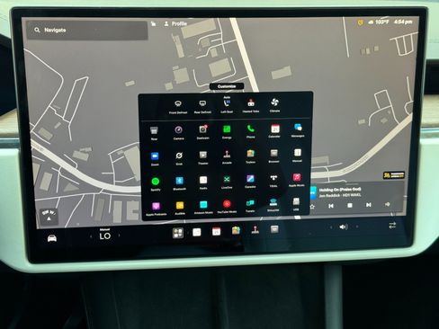 Used 2023 Tesla Model X AWD/4WD image 23
