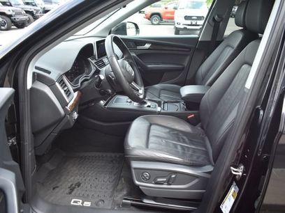 Used 2019 Audi Q5 2.0T Premium Plus w/ Premium Plus Package