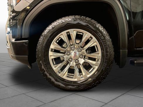 Used 2023 GMC Sierra 1500 Denali AWD/4WD image 11