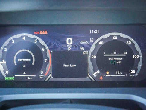 New 2025 Toyota Tacoma Trailhunter image 27