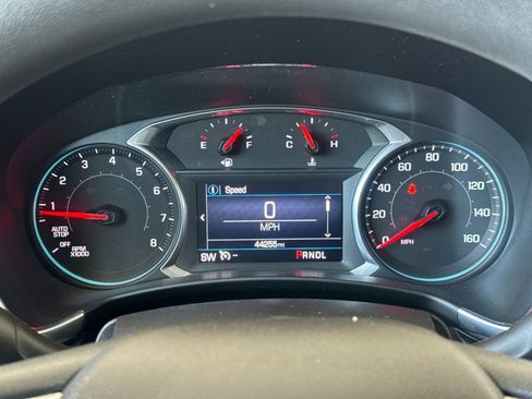 Used 2019 Chevrolet Equinox LT AWD/4WD image 31