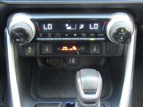 Certified 2023 Toyota RAV4 XSE w/ XSE Grade Weather Package AWD/4WD image 30