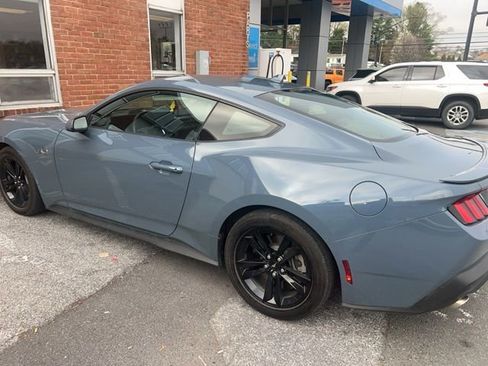 Used 2025 Ford Mustang GT image 2