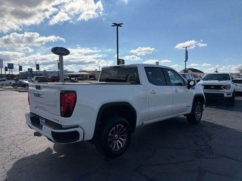 Used 2023 GMC Sierra 1500 AT4 image 7