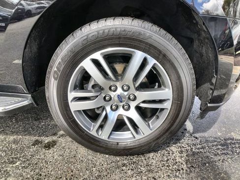 Certified 2022 Ford Expedition Limited AWD/4WD image 10
