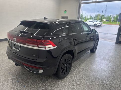 New 2026 Volkswagen Atlas Cross Sport SE AWD/4WD image 5