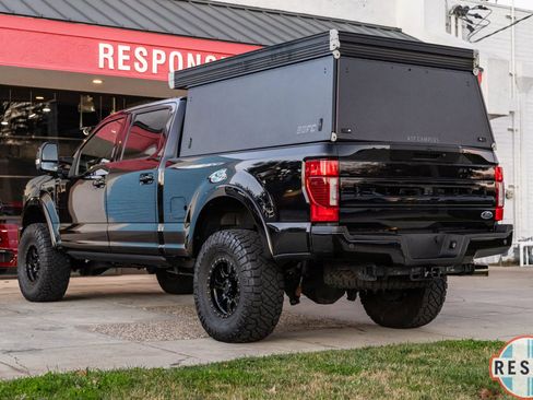 Used 2020 Ford F350 Platinum w/ Tremor Off-Road Package image 3