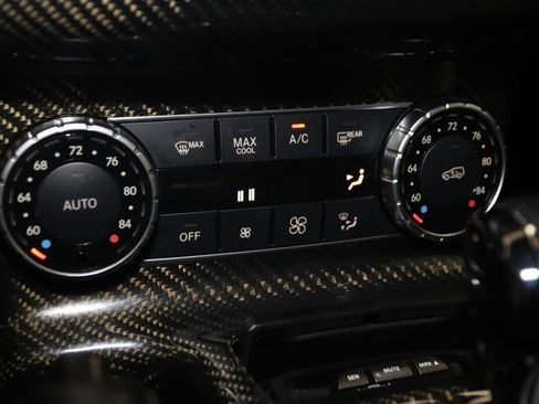 Used 2017 Mercedes-Benz G 550 Squared image 40