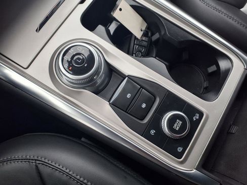 Certified 2023 Ford Explorer XLT w/ Equipment Group 202A image 20