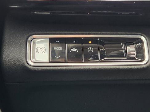 Used 2024 Buick Envision Preferred image 32