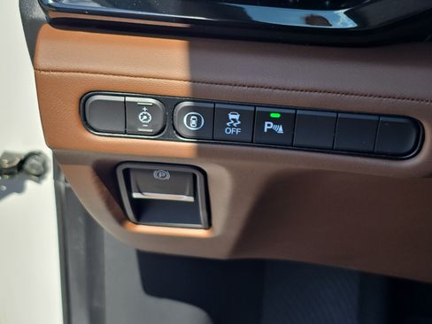 Certified 2023 Acura MDX w/ Technology Package FWD image 29