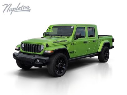 Used 2025 Jeep Gladiator Sport