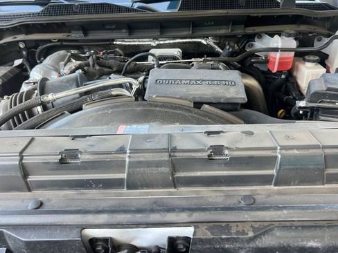 Used 2025 Chevrolet Silverado 2500 LT w/ Convenience Package AWD/4WD image 23