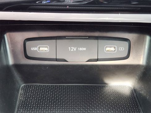 Used 2024 Hyundai Santa Cruz SE image 27