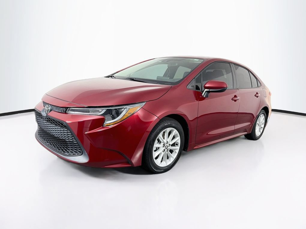 Used 2022 Toyota Corolla LE w/ LE Convenience Package FWD image 3
