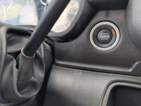 Used 2022 RAM 3500 Tradesman image 25