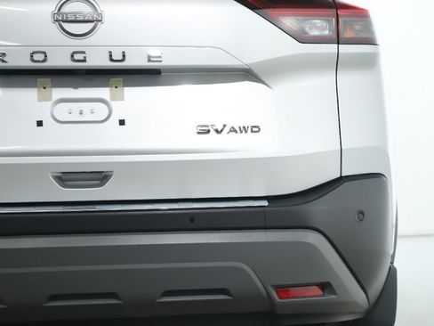 Used 2023 Nissan Rogue SV w/ SV Premium Package image 45