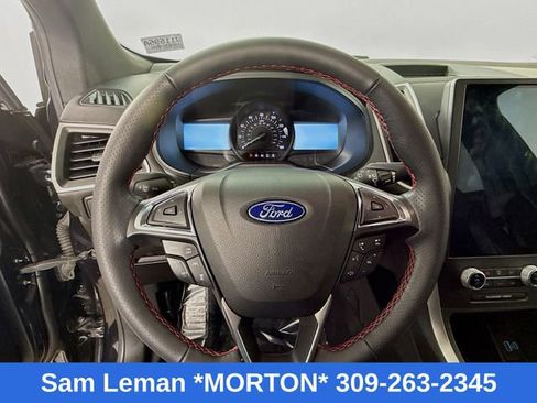 Used 2022 Ford Edge ST-Line image 11