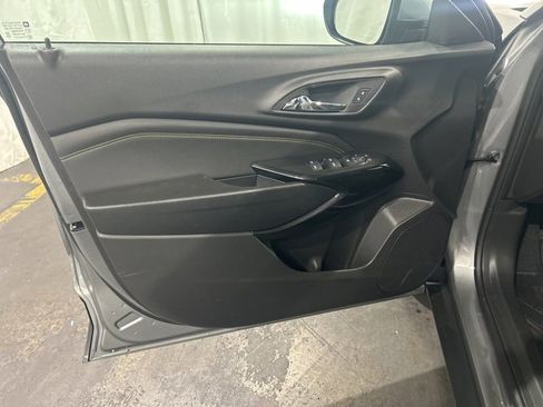 New 2025 Chevrolet Trax LT w/ Driver Confidence Package image 12