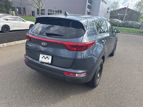 Used 2018 Kia Sportage LX image 6