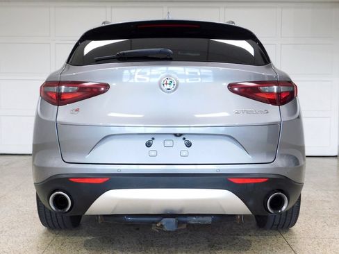 Used 2019 Alfa Romeo Stelvio Ti Sport AWD/4WD image 8