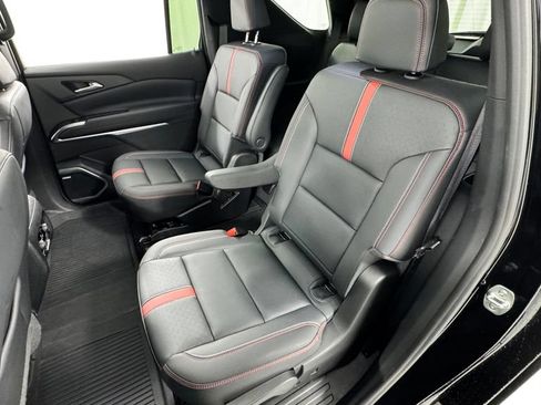 Used 2024 Chevrolet Traverse RS w/ LPO, Floor Liner Package AWD/4WD image 12