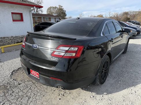 Used 2013 Ford Taurus SEL image 3