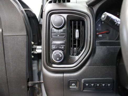 Used 2024 Chevrolet Silverado 2500 Custom w/ Custom Convenience Package AWD/4WD image 16