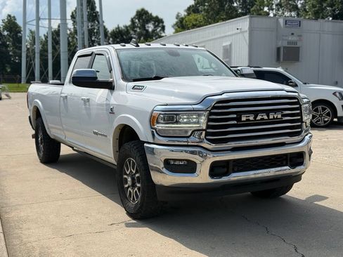 Used 2019 RAM 3500 Limited AWD/4WD image 4